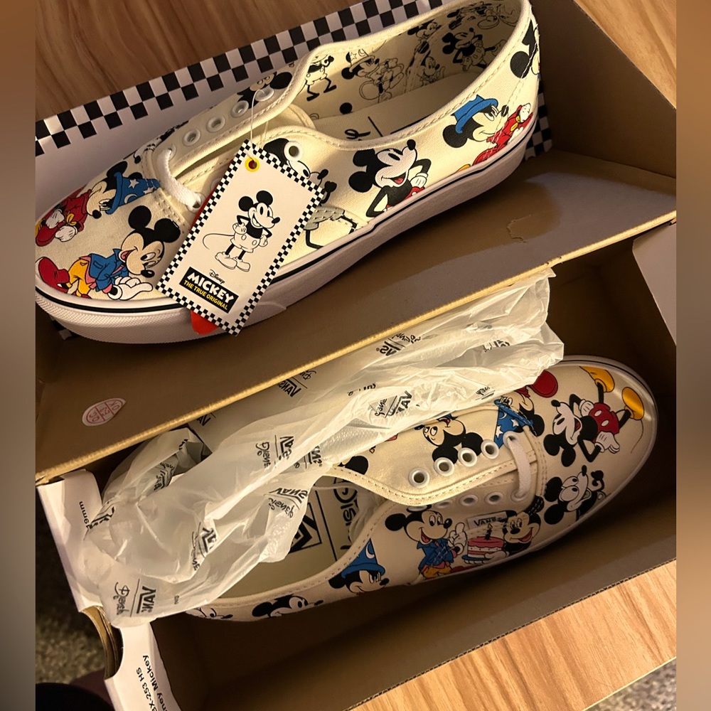 Brand new Disney collection vans!
